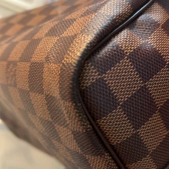 Loui Vuitton 30 Damier Ebene Speedy Bandolier. - Picture 5 of 16